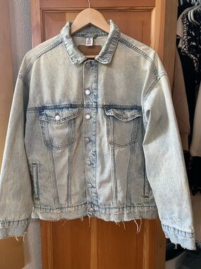 H&M Oversized Light Wash Distressed Denim Jacket